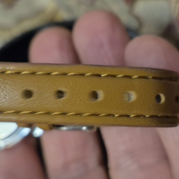 Strada Gold and Silver Watch - Picture 4 of 12